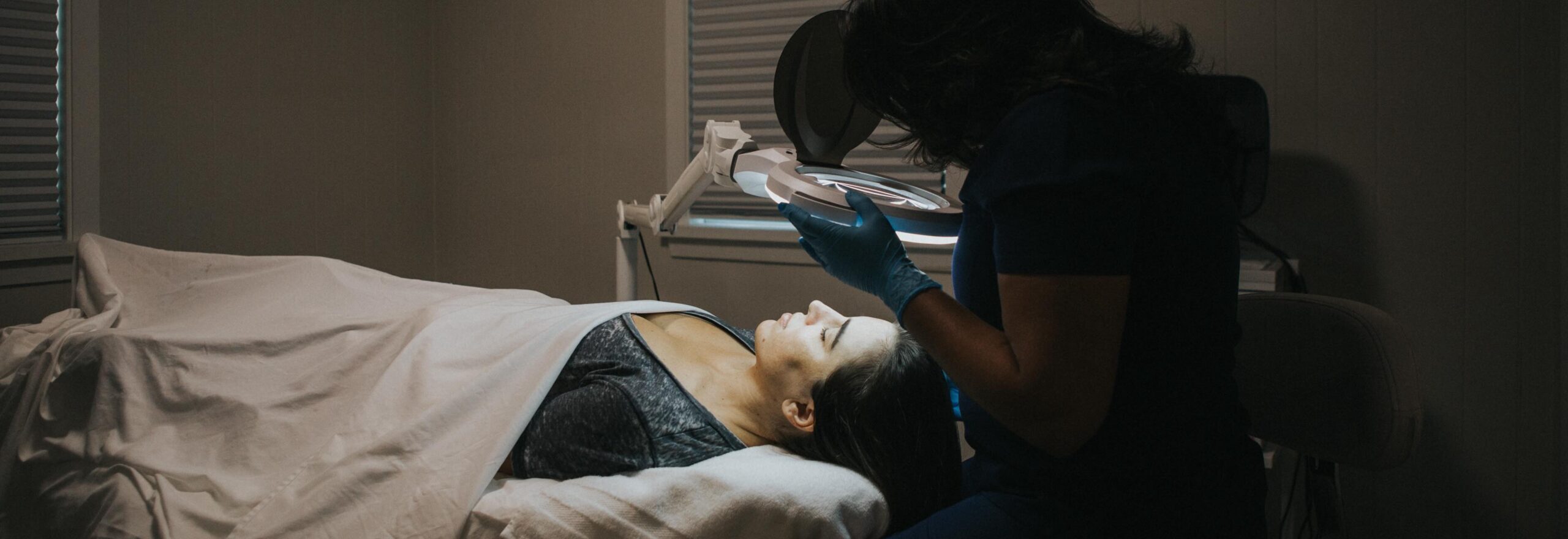 UniqueSkincare, Virginia Beach VA, master aesthetician, Thakshila Liyanage